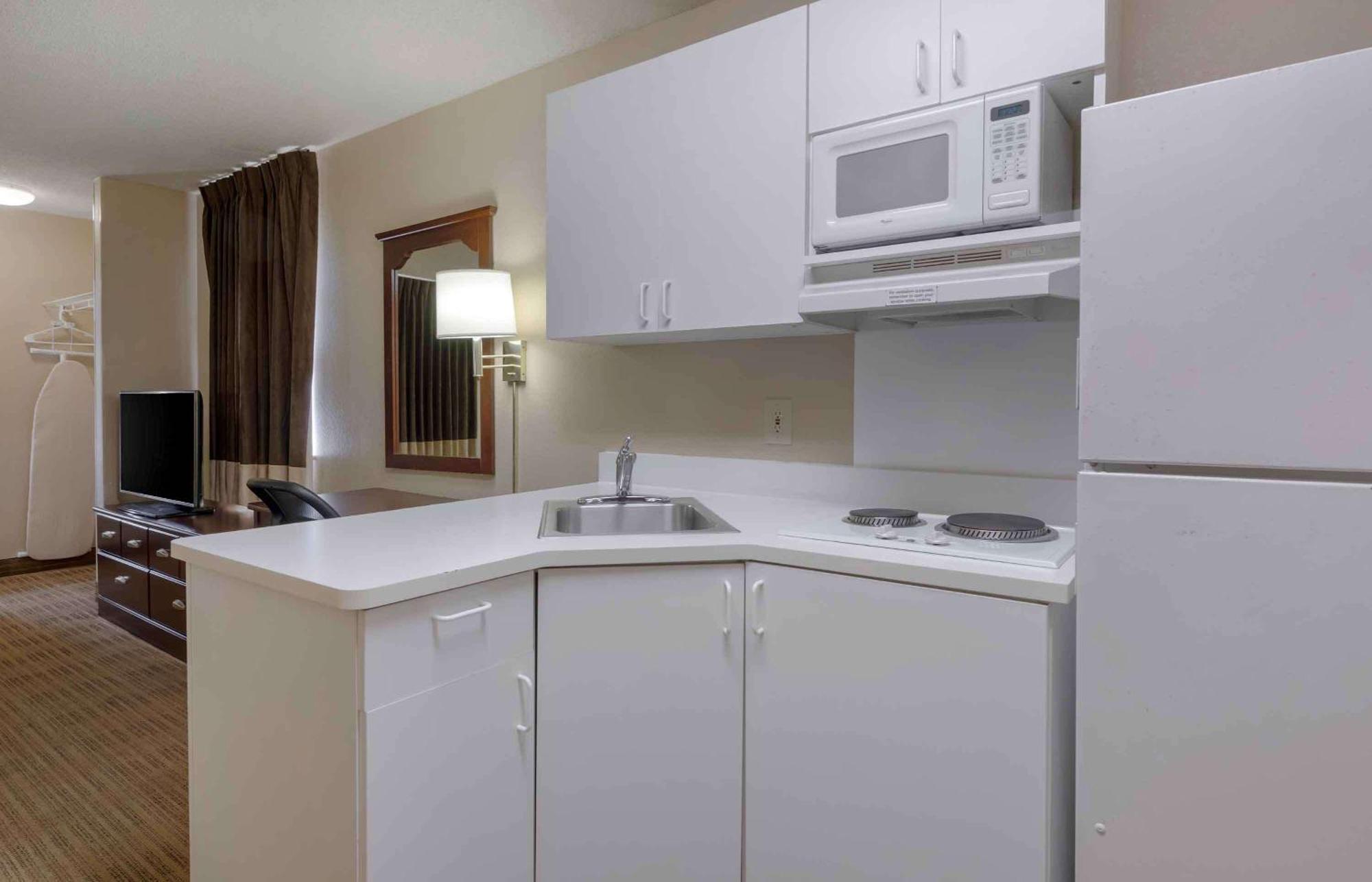 Extended Stay America Suites - Orlando - Lake Mary - 1036 Greenwood Blvd Exterior foto