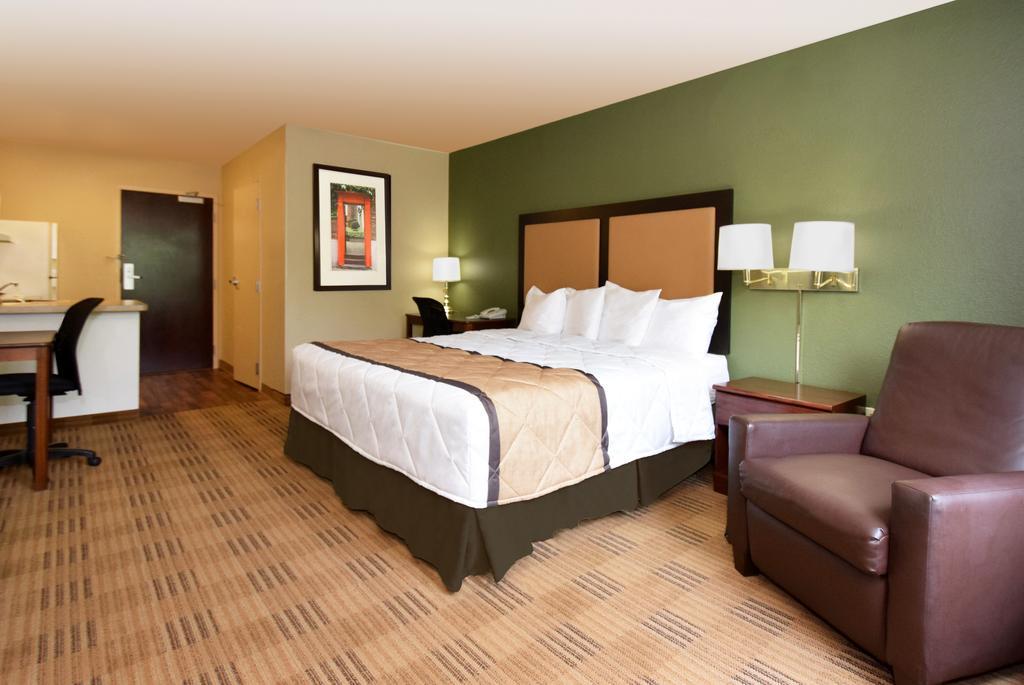 Extended Stay America Suites - Orlando - Lake Mary - 1036 Greenwood Blvd Exterior foto